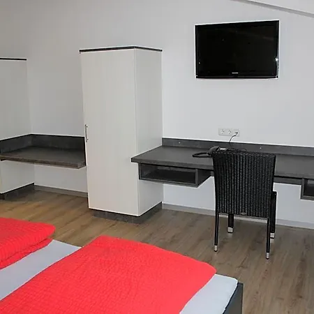 Helmers Gaestehaus Gempfing
